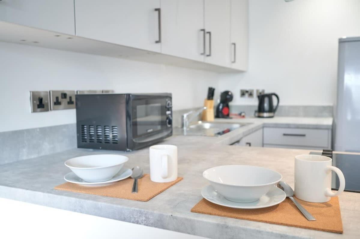 A Stylish Apartment With Parking In Preston Preston  Dış mekan fotoğraf